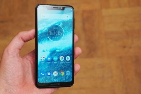 review hands on motorola moto one review