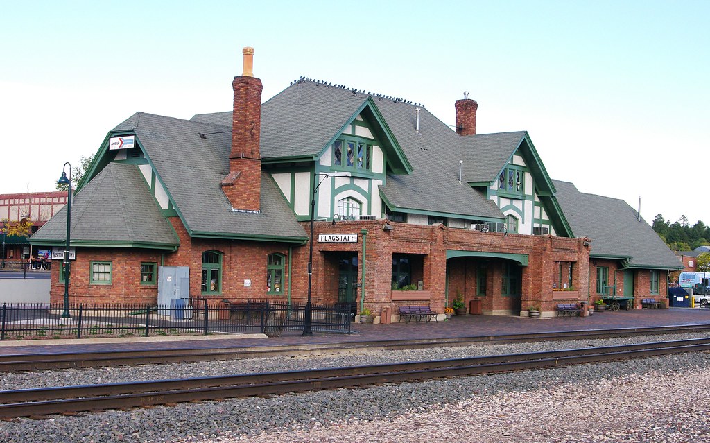 live webcam Flagstaff train station video real time