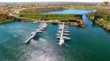 Live Webcam Limanu Life Harbour Marina Video in timp real