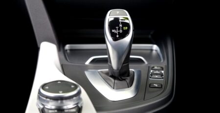 272 bad habits harm automatic transmission 1050x591 1024x576 1