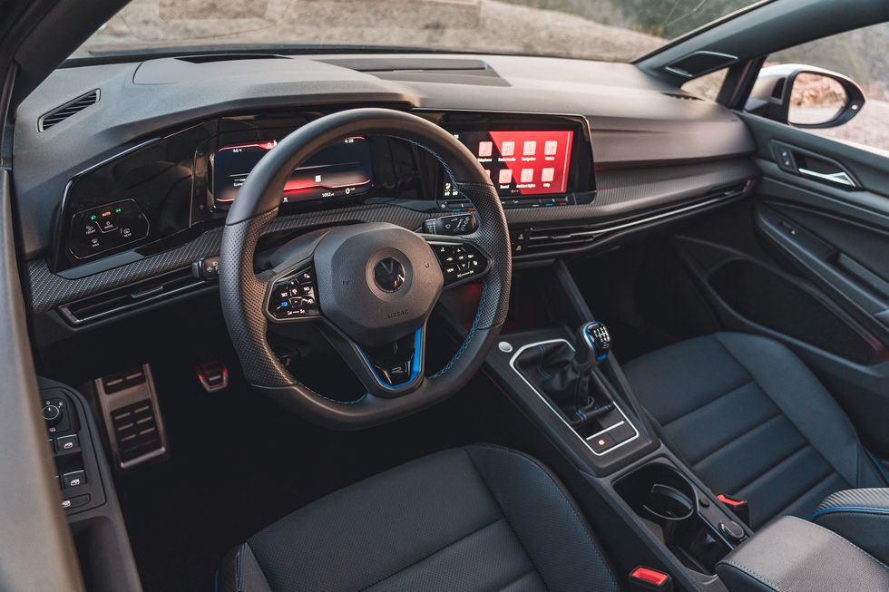 Volkswagen Golf R Interior