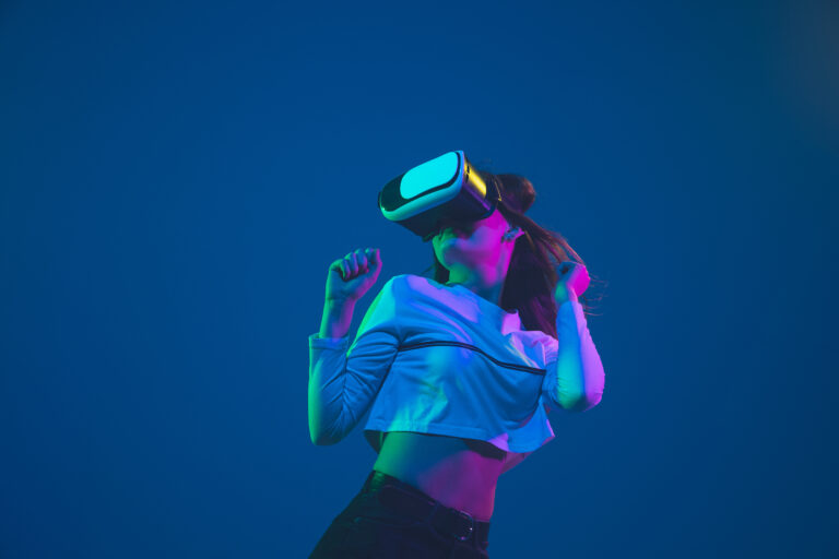 Ochelarii VR ai Apple: cum viața bate filmul din nou
