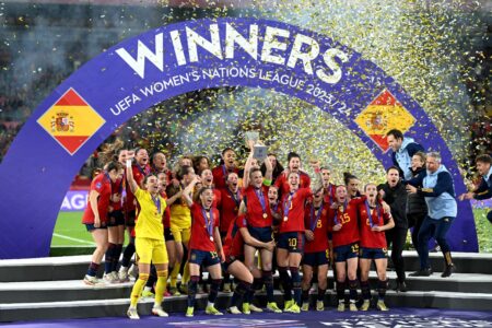 fotbal feminim