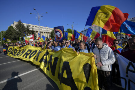 protest tineri