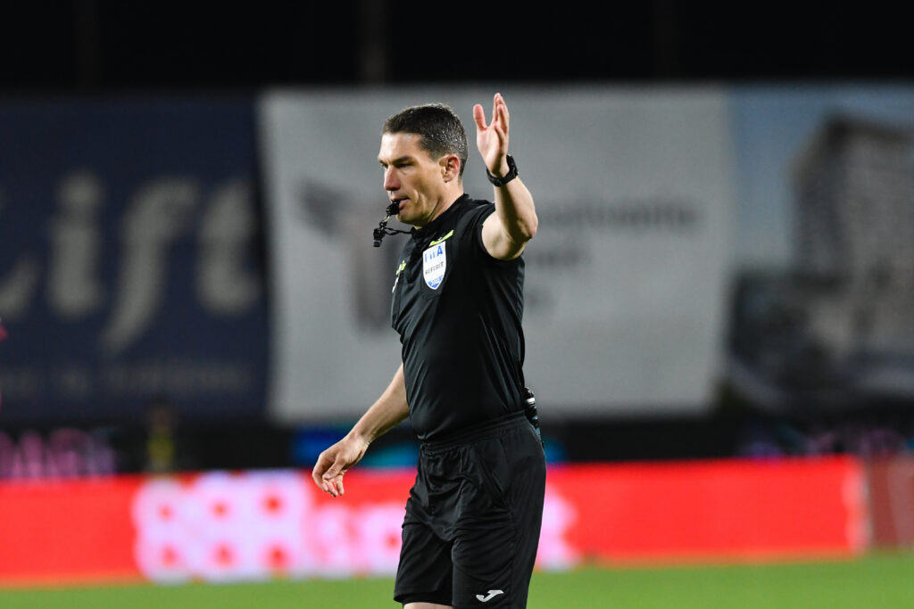 Arbitrul român Istvan Kovacs va arbitra finala Europa League