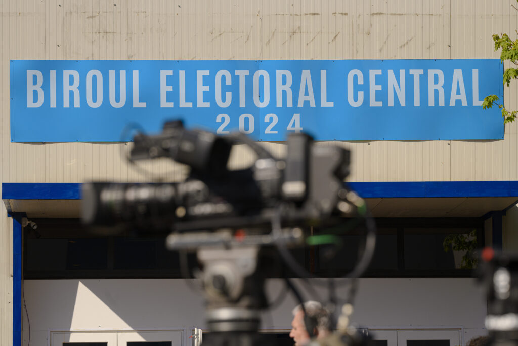 BEC ia măsuri de conştientizare asupra interdicţiei de a fotografia sau filma buletinul de vot